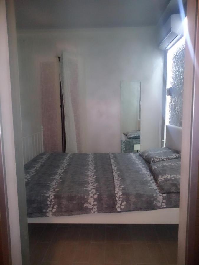 Rosilienza Suites Private Spa, Patio Garden Free Trasfer To & From Airport Φιουμιτσίνο Εξωτερικό φωτογραφία