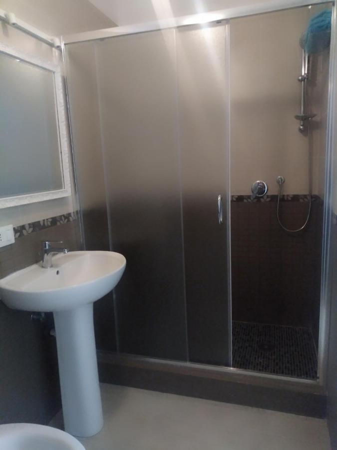 Rosilienza Suites Private Spa, Patio Garden Free Trasfer To & From Airport Φιουμιτσίνο Εξωτερικό φωτογραφία