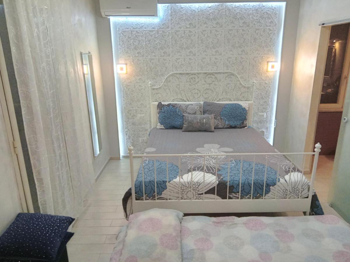 Rosilienza Suites Private Spa, Patio Garden Free Trasfer To & From Airport Φιουμιτσίνο Εξωτερικό φωτογραφία
